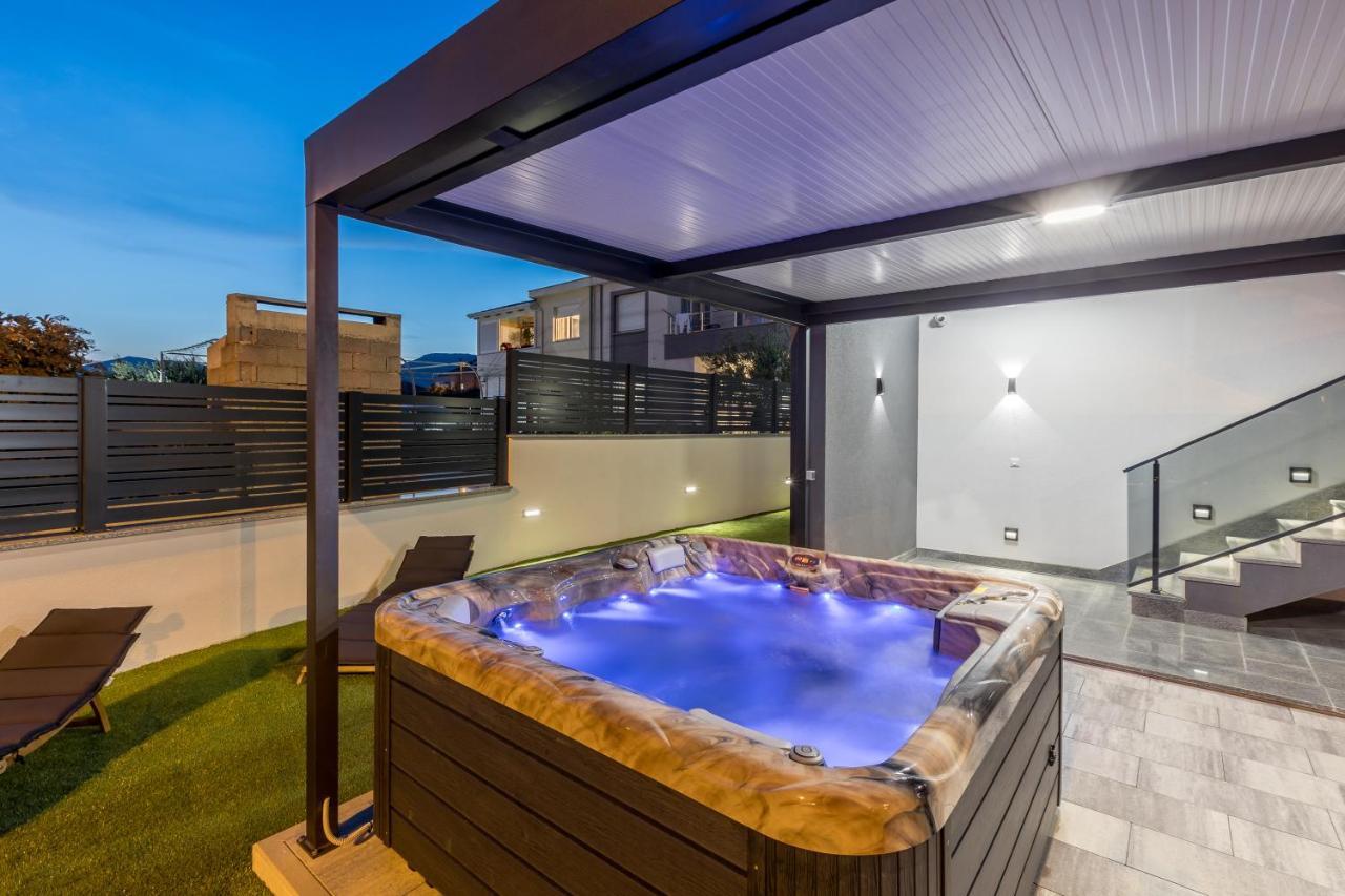 Luxury Apartments Katarina Kaštela Exteriér fotografie