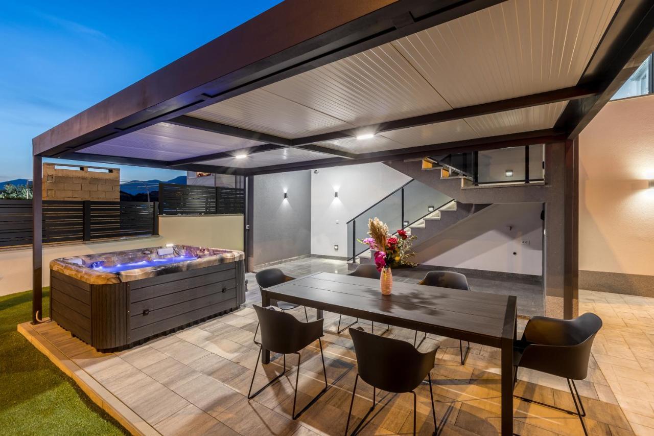 Luxury Apartments Katarina Kaštela Exteriér fotografie